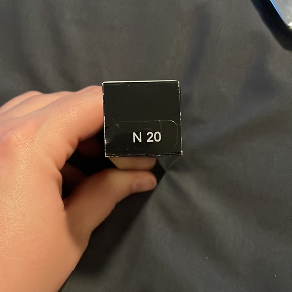 COVERFX -CUSTOM DROPS FOUNDATION N20 - Picture 2 of 3